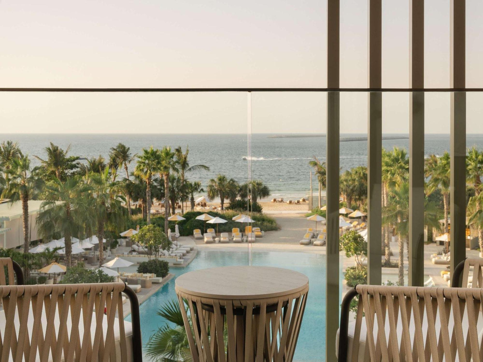 فندق سيزارز بالاس بلو ووترز دبي المظهر الخارجي الصورة View from the hotel